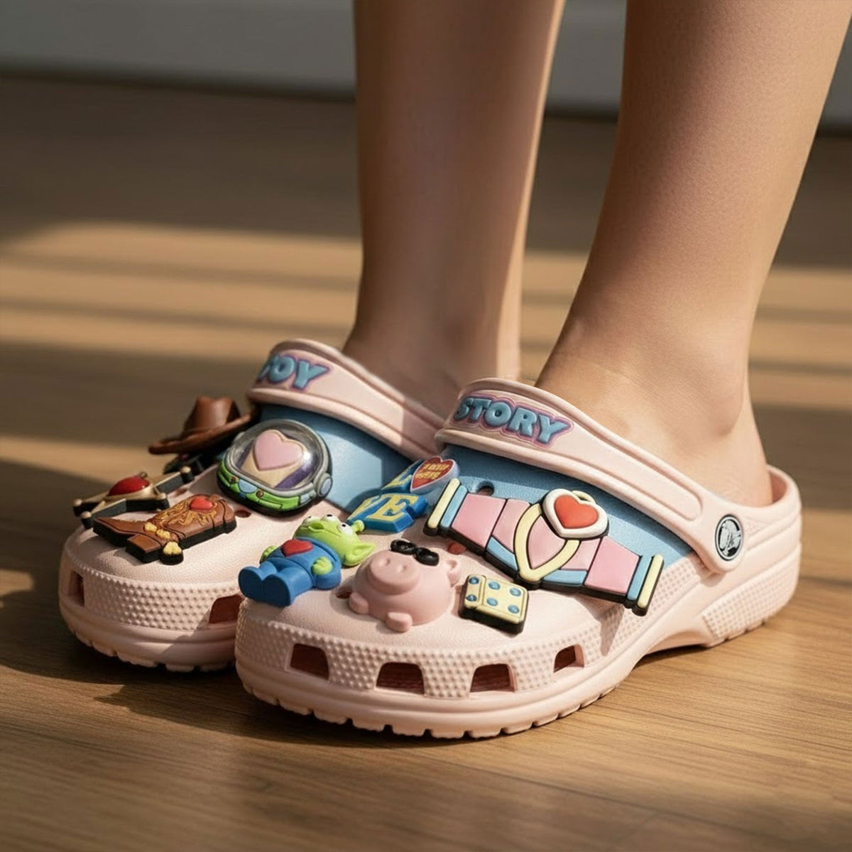 TSTR Premium Valentine Clogs TNSM
